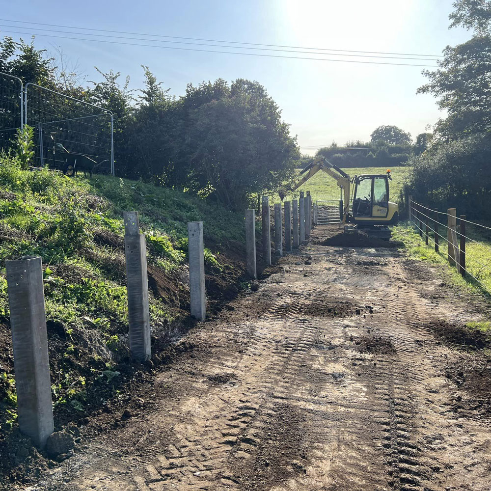 E&D-Digger-Fencing-Square