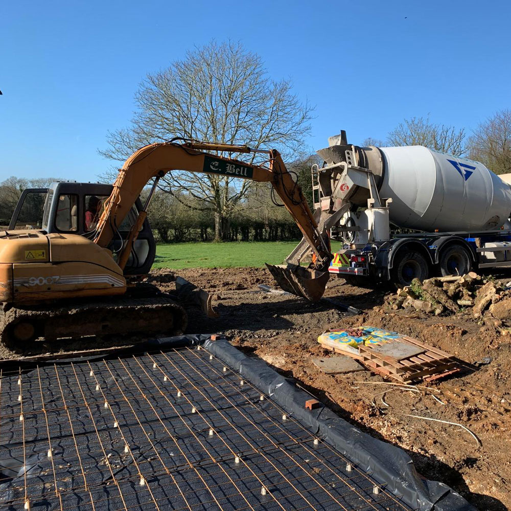 E&D-Groundwork-Plant-Hire-Contractors-Ltd-Groundworks-For-A-Garage-Swanmore-Square-3