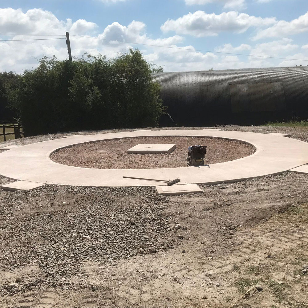 E&D-Groundwork-Plant-Hire-Contractors-Ltd-Horse-Walker-Installation-Chris-Gordon-Racing-Morestead-Winchester-Square-3